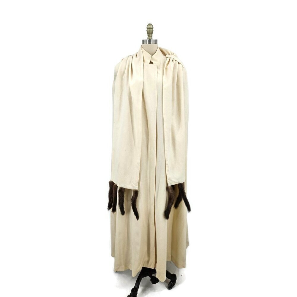 VTG C'est Simone Ivory Wool Cape Womens M Mink Scarf